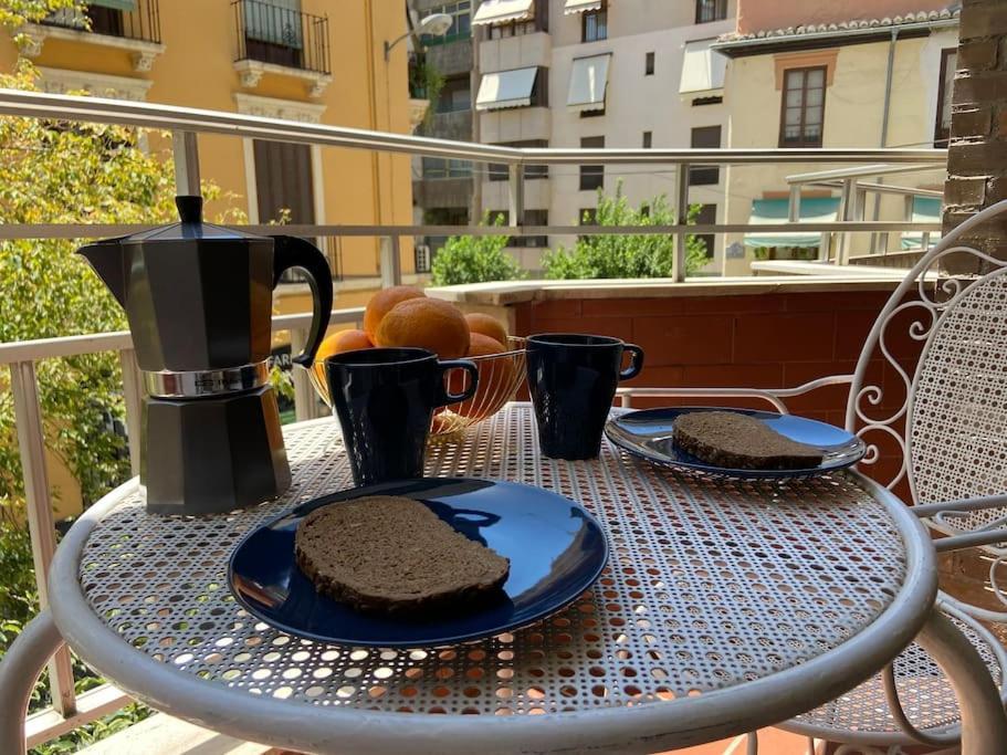 Apartament Piso En El Centro De Granada. Parking Opcional Zewnętrze zdjęcie