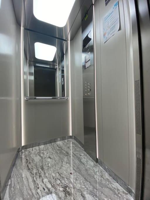 Apartament Piso En El Centro De Granada. Parking Opcional Zewnętrze zdjęcie
